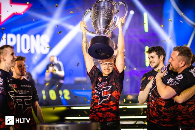 外媒评选第十二周LOL全球战队实力排行：T1、V5保持前二