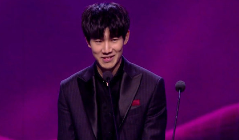 Rookie选手故事：希望这一次能和兄弟们拿下，去世界赛好好发挥